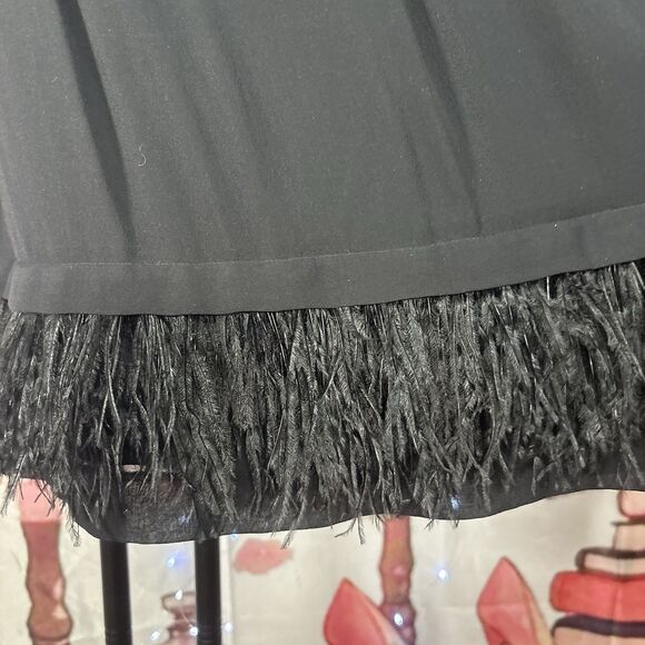 Trina Turk Black 100% Silk Ostrich Feather Trim Dress 8 - Picture 10 of 11